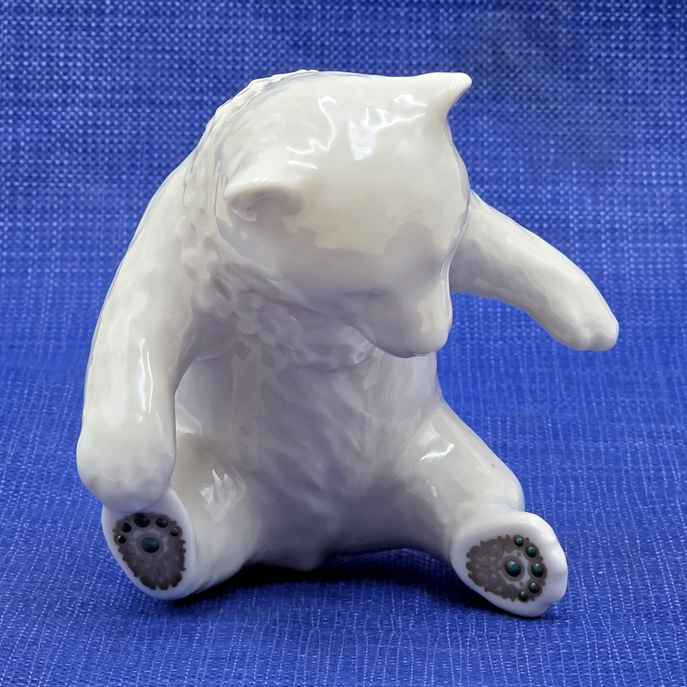 Vintage 1991 Lenox China Jewels Collection Sitting Bear 4” Tall Gold Paws